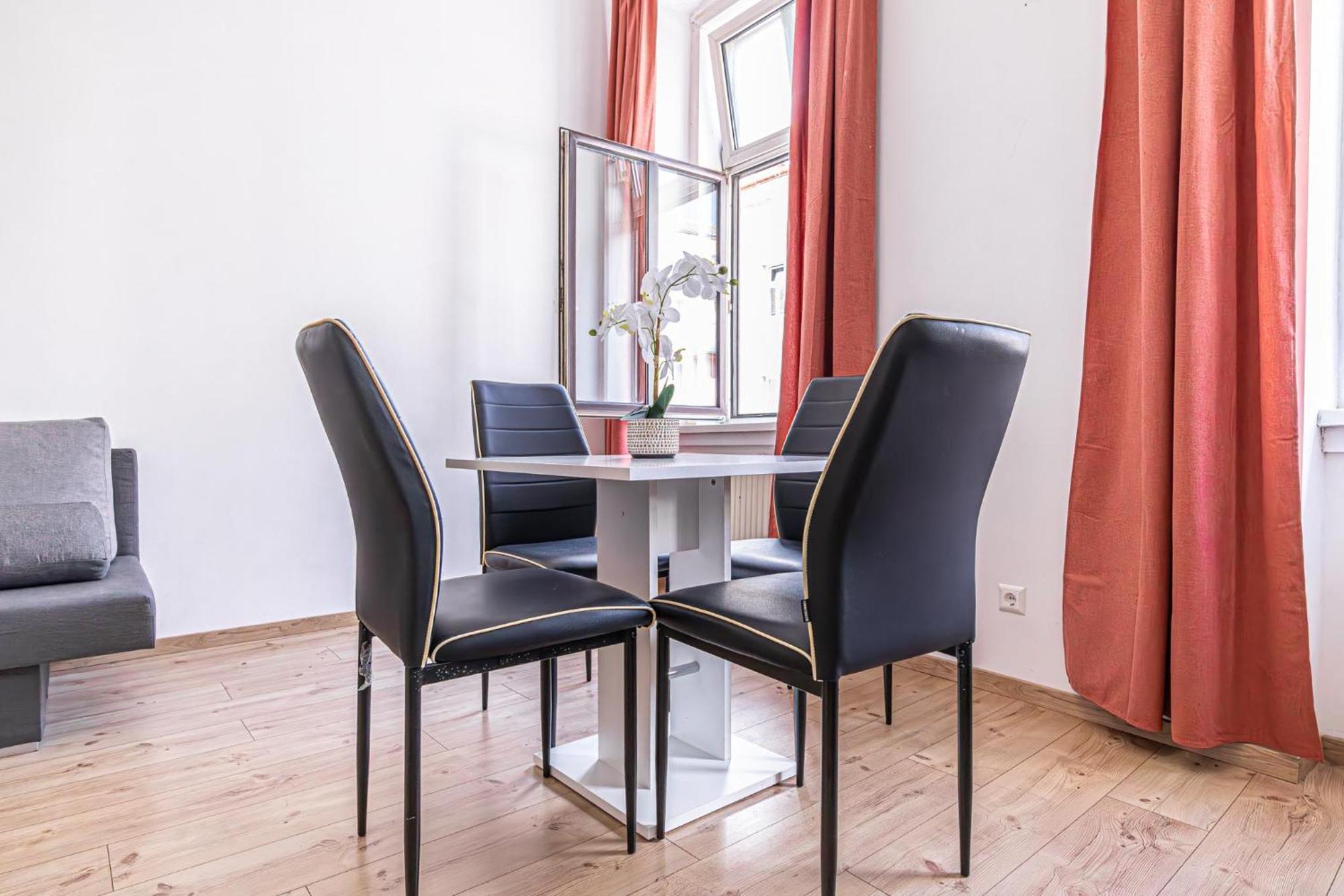 6 Min To Amusement Park - Economy Rooms In Shared Apartment Vienne Extérieur photo