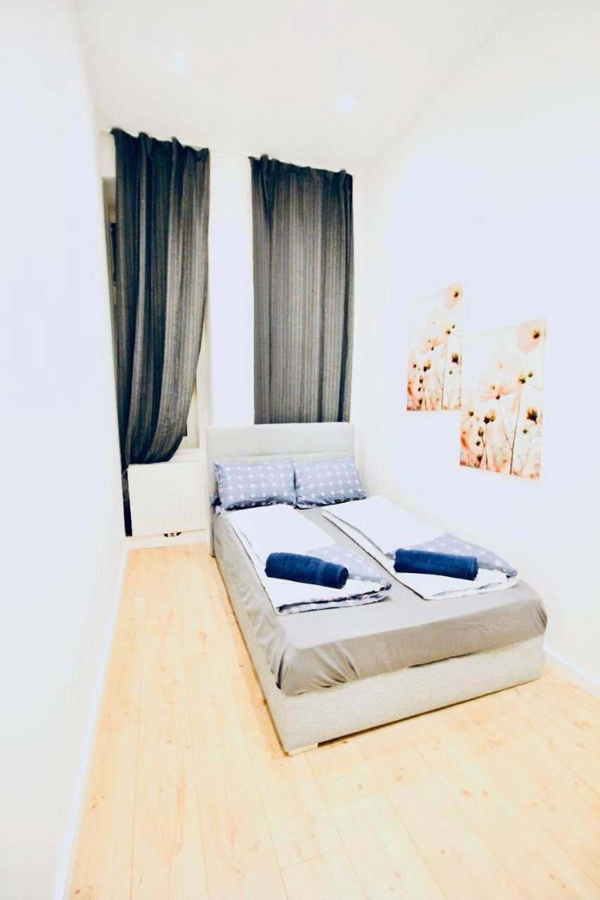 6 Min To Amusement Park - Economy Rooms In Shared Apartment Vienne Extérieur photo